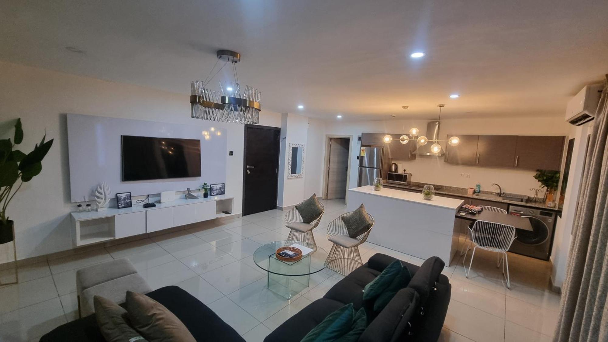 The Gallery Luxury Suites Cpg East Legon Εξωτερικό φωτογραφία