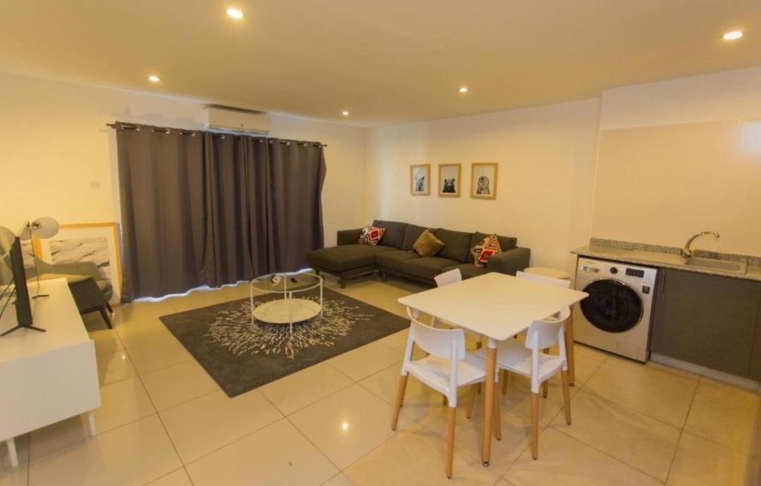 The Gallery Luxury Suites Cpg East Legon Εξωτερικό φωτογραφία
